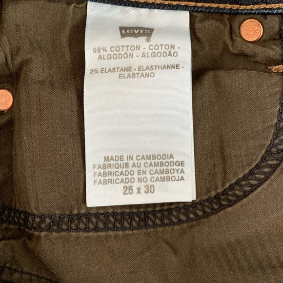 Dark Wash Bootcut Levi's - Picture 5 of 5